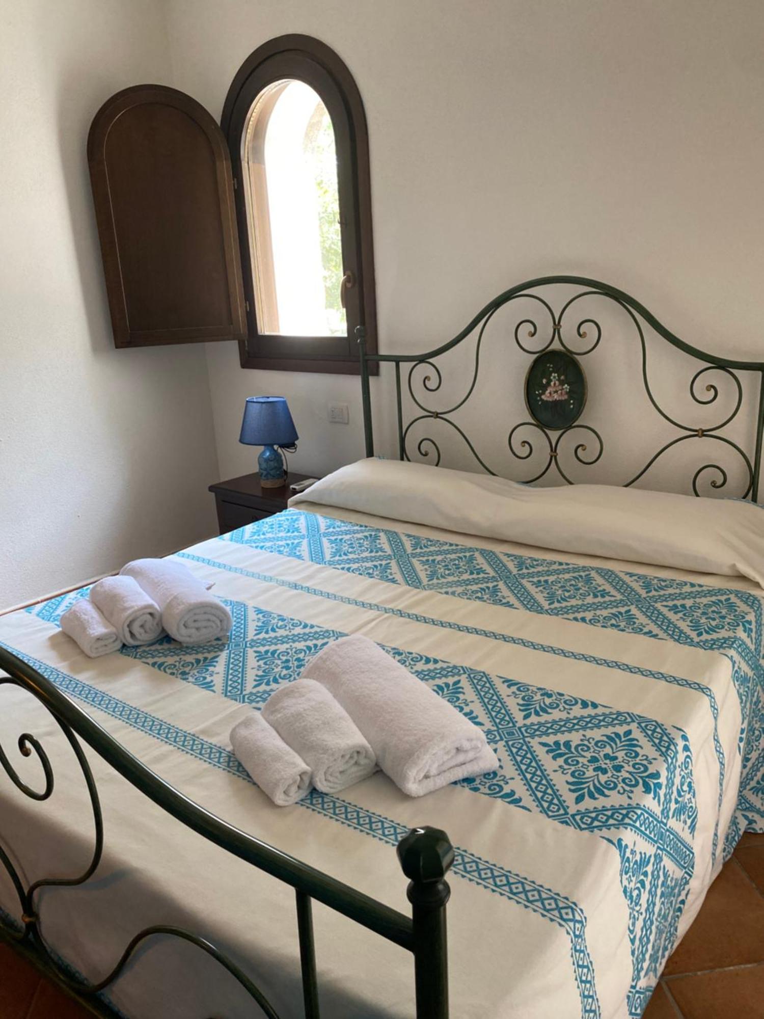 Case Vacanze Villa Rosita 圣特奥多罗 外观 照片