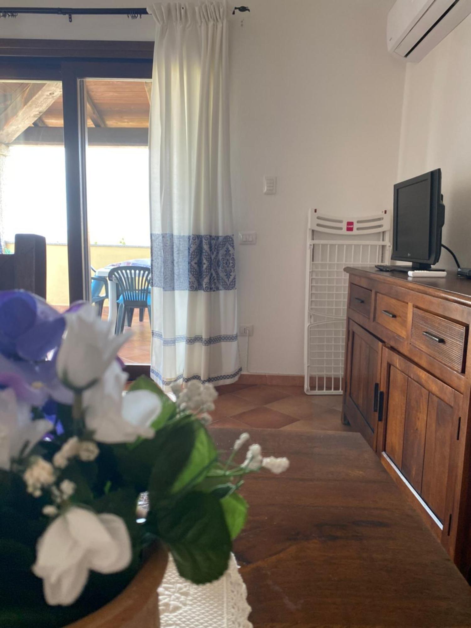 Case Vacanze Villa Rosita 圣特奥多罗 外观 照片